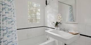 15 Oak Knoll Gardens Dr Gallery 17
