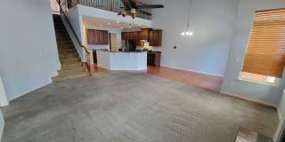 4 Bed, 3.5 Townhome in Five Forks is Available! Gallery 6