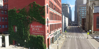 Sycamore Place Gallery 15