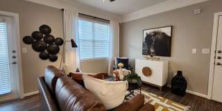 Grand Villas at Tuscan Lakes Gallery 12