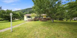 1055 Blue Ridge Avenue Gallery 1