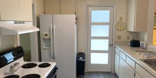 Nokomis Beachy Bungalow (Off Season) Gallery 3