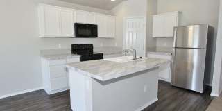 Immaculate Single-Level Home in Quiet Neighborhood Gallery 8