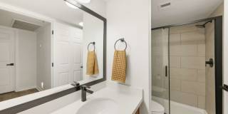 Cortland Scottsdale Mountain Gallery 11