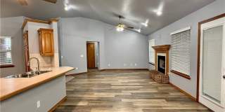 510 College Place Gallery 8