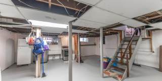 404 Monmouth Avenue Gallery 20