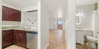 880 NE 207th Ter 880 NE 207th Ter Gallery 1