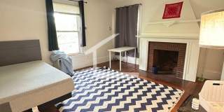 Gorgeous modern entire home perfect for large student groups available 9/1/2027 Gallery 58