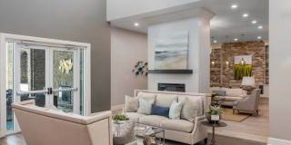 Bridgeside Gallery 18