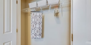 Hampton Falls Gallery 30