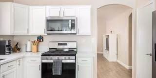 4995 Nardini Avenue Gallery 32