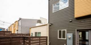Modern 3 bed / 4 bath, 3 story townhome! Gallery 46