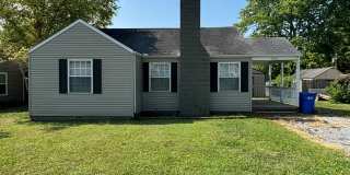 Alcoa School cottage! Gallery 1