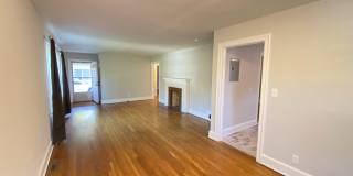 1710 S Elm Street Gallery 10