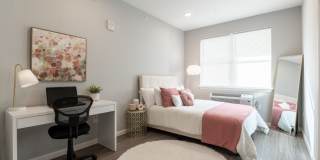 948 N Front Street unit: B3 Gallery 50