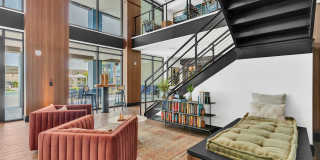 Avere Southside Quarter Gallery 33