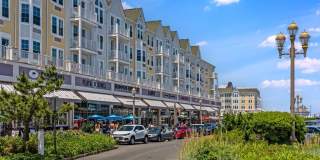 Pier Village Gallery 40