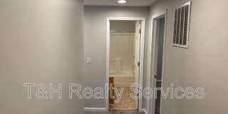 5202 Patterson Street Gallery 12