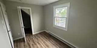 218 Hansbury Ave Gallery 2