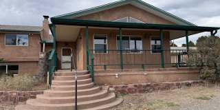 4 Bedroom, 2.5 Bathroom Home in Cedar Crest, NM Gallery 1