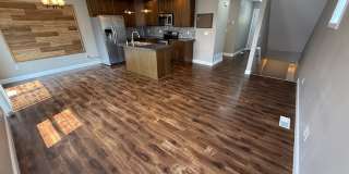 4932 Norwood Street Gallery 21