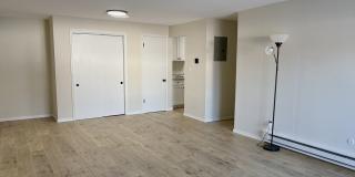 180 Main Street unit: B39 Gallery 2