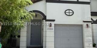 11419 NW 76th Ter Gallery 1