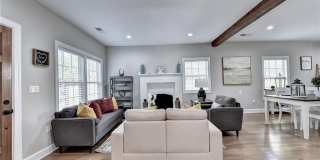 663 Bryan Street Gallery 3