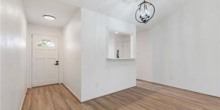 College Station - 3 bedroom - 2 bath house with garage and fenced back yard. Gallery 8