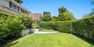 3969 Longridge Avenue Gallery 1