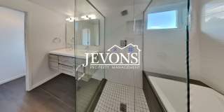 Luxury single-family home with inclusive water, sewer, and garbage Gallery 40