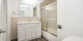 75 Maxwell Avenue Gallery 12