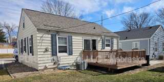 1618 S 50th St Gallery 28