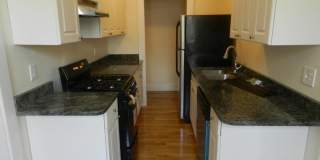 ALLSTON 2BED / 1BATH WITH HEAT AND HW FOR SEPTEMBER 2026 Gallery 1