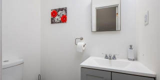 1286 Sherbourne Drive Gallery 16
