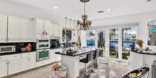 628 N Island Gallery 46