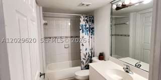 2475 NW 16 Street Road Gallery 10