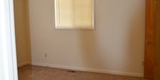 Large home with additional garage! Gallery 11