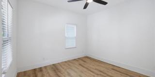 498 Connally Street SE Gallery 6