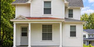 Available August 1st, 5 bedroom, 3 bathroom, Off Street Parking Included! Available August 1st, 5 bedroom, 3 bathroom, Off Street Parking Included! Gallery 1