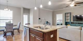 7610 Quartz - 3/bedroom 2/bathroom - $2195/month Gallery 13
