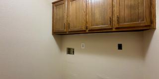 Gorgeous Brick Home for Rent! - 3 Bedroom, 2 Bath, 2 Car garage - 1,797 sf Gallery 19