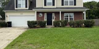 Cute 3 Bed 2.5 Bath Home with Bonus Room Gallery 1
