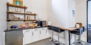 Aspect Gallery 19