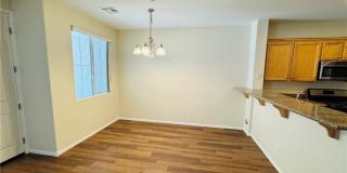 1525 SPICED WINE Avenue Gallery 13