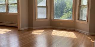 5839 North Cicero Avenue Gallery 2