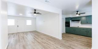 2712 37th Street Gallery 10