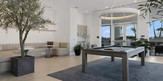 2000 Biscayne Gallery 6