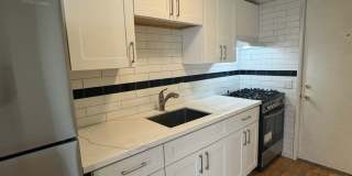 Remodeled Studio Apartment near Downtown Bend! Gallery 1