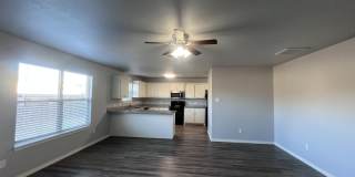 3422 Itasca Street Gallery 5